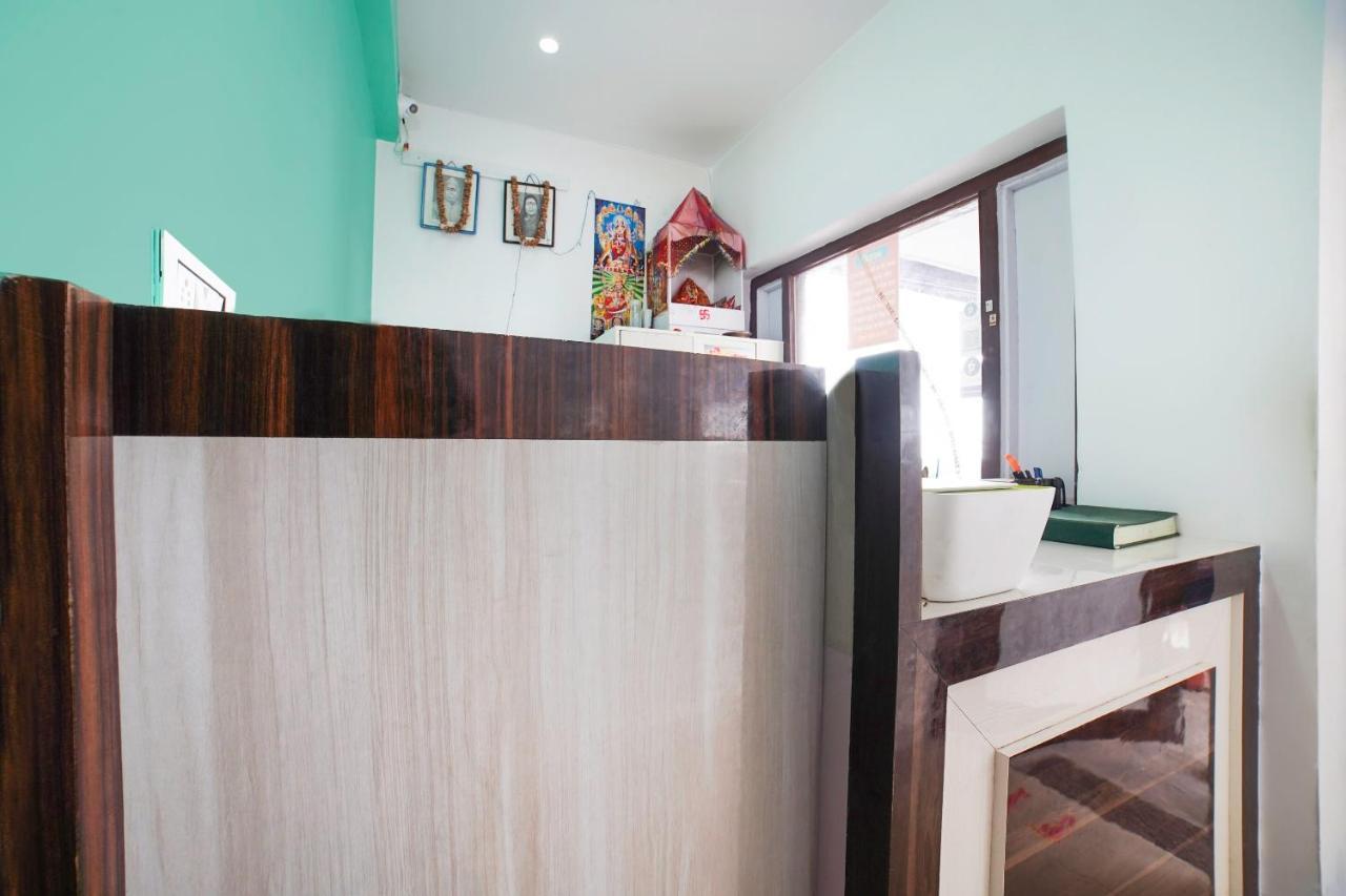 Super Oyo Sunrise Homestay Массури Экстерьер фото